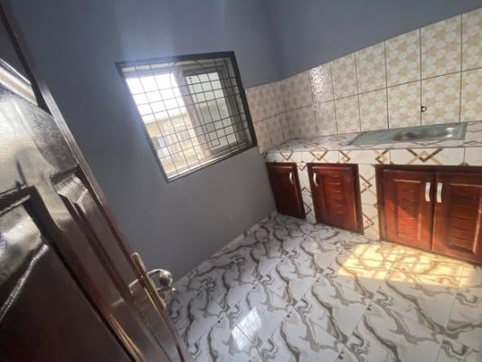 Studio moderne ndobo bonaberi