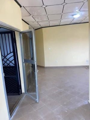 Bels appartements à louer dans le quartier de kipé derrière la rtg soloprimo