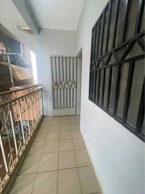 Appartement à louer à biyem assi