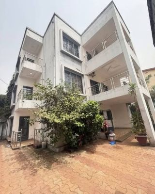 Un duplex r+2 à vendre a nongo