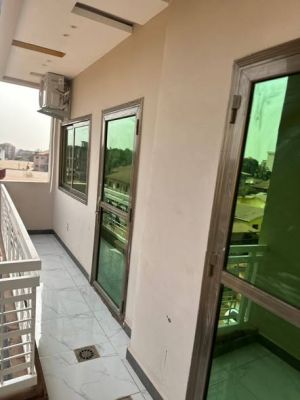 𝗟𝗼𝗰𝗮𝘁𝗶𝗼𝗻 𝗗’𝘂𝗻 luxueux 𝗮𝗽𝗽𝗮𝗿𝘁𝗲𝗺𝗲𝗻𝘁 𝗰𝗹𝗶𝗺𝗮𝘁𝗶𝘀é à lambandji