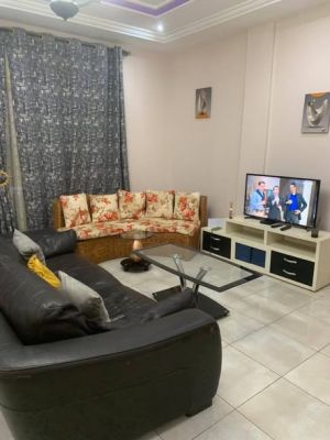 Appartement meublé situé à odza borne 10 yaoundé cameroun pour vos séjours, vacances et lunes miels dans un immeuble...