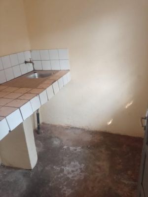 Appartement moderne 2 chambres, salon, cuisine, 1 douche balcon personnel 50000 avance 4 mois Titi garage f... - Image 4
