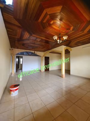 Appartement moderne haut standing à louer à Damas non loin de la route - Image 4