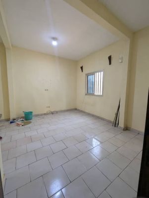 Studios moderne 60000f