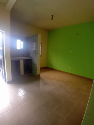 Studio moderne nouvellement construit ngousso hôtel le paradis