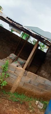 Terrain a vendre a bafoussam 200 m² - 6000000 fcfa