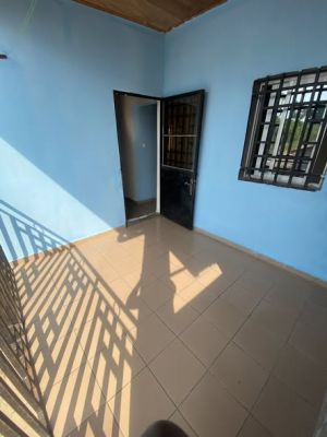 Studio moderne a louer a pk14