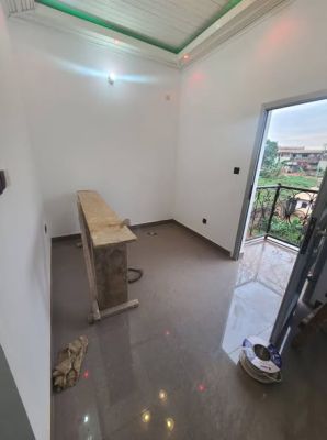 Chambre a louer a ÉKIÉ - Image 3