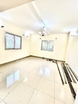 Appartement moderne a CARREFOUR MEEC - Image 2