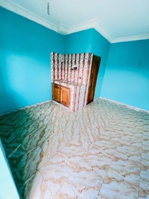 Chambre moderne a louer a nkozoa