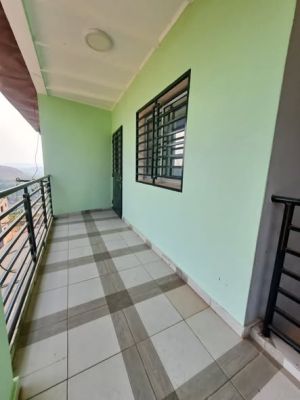Appartement moderne a louer a nkolfoulou